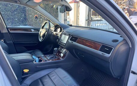 Volkswagen Touareg III, 2013 год, 2 950 000 рублей, 18 фотография