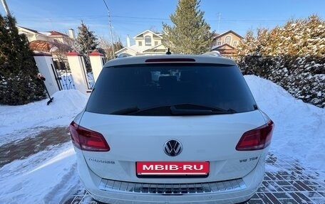 Volkswagen Touareg III, 2013 год, 2 950 000 рублей, 6 фотография