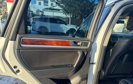 Volkswagen Touareg III, 2013 год, 2 950 000 рублей, 23 фотография