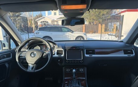 Volkswagen Touareg III, 2013 год, 2 950 000 рублей, 26 фотография