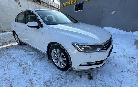 Volkswagen Passat B8 рестайлинг, 2015 год, 1 800 000 рублей, 3 фотография