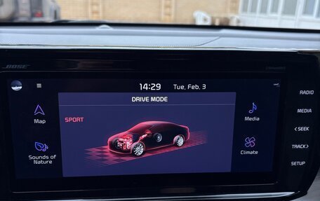 KIA K5, 2021 год, 3 750 000 рублей, 28 фотография