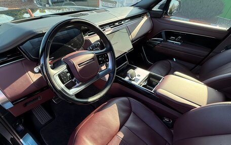 Land Rover Range Rover IV рестайлинг, 2024 год, 22 000 000 рублей, 11 фотография