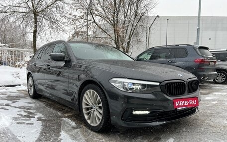 BMW 5 серия, 2019 год, 3 250 000 рублей, 2 фотография