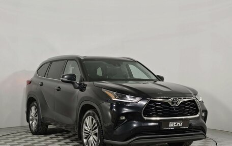 Toyota Highlander, 2022 год, 5 190 000 рублей, 7 фотография