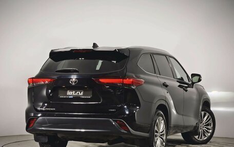 Toyota Highlander, 2022 год, 5 190 000 рублей, 4 фотография