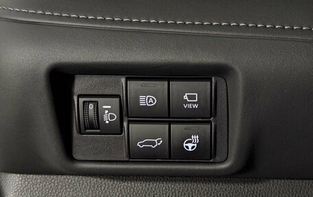 Toyota Highlander, 2022 год, 5 190 000 рублей, 20 фотография