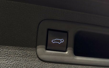 Toyota Highlander, 2022 год, 5 190 000 рублей, 29 фотография