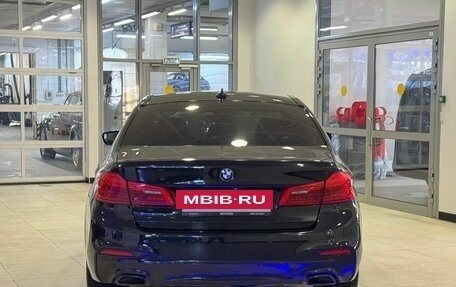 BMW 5 серия, 2019 год, 3 742 000 рублей, 4 фотография