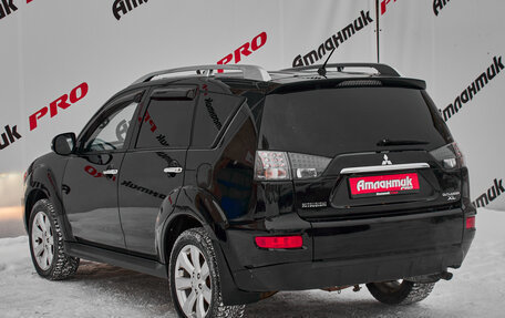 Mitsubishi Outlander III рестайлинг 3, 2010 год, 1 357 000 рублей, 6 фотография