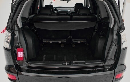 Mitsubishi Outlander III рестайлинг 3, 2010 год, 1 357 000 рублей, 10 фотография