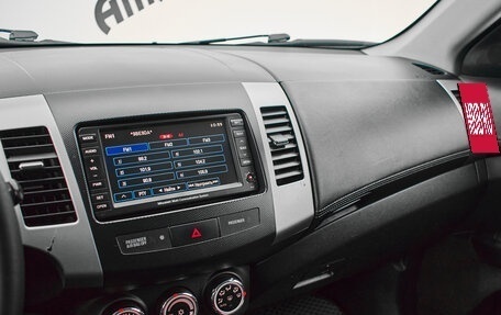 Mitsubishi Outlander III рестайлинг 3, 2010 год, 1 357 000 рублей, 16 фотография