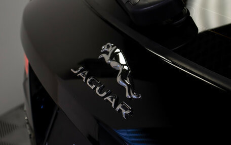 Jaguar F-Pace, 2017 год, 2 295 000 рублей, 25 фотография