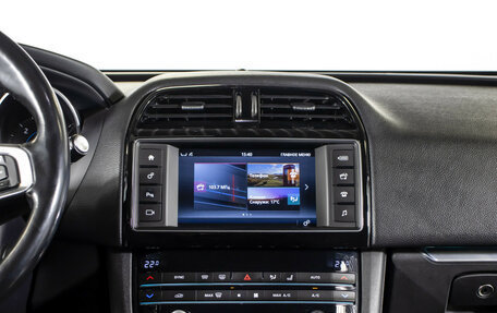 Jaguar F-Pace, 2017 год, 2 295 000 рублей, 20 фотография