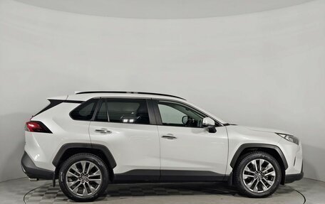 Toyota RAV4, 2019 год, 3 580 000 рублей, 6 фотография