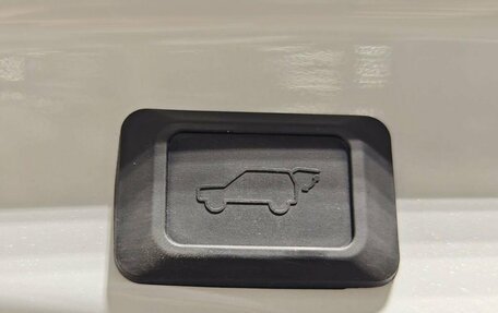 Toyota RAV4, 2019 год, 3 580 000 рублей, 21 фотография