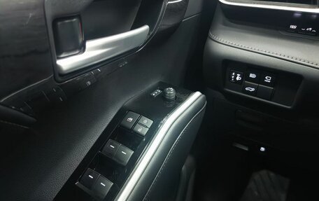 Toyota Highlander, 2025 год, 5 699 000 рублей, 12 фотография