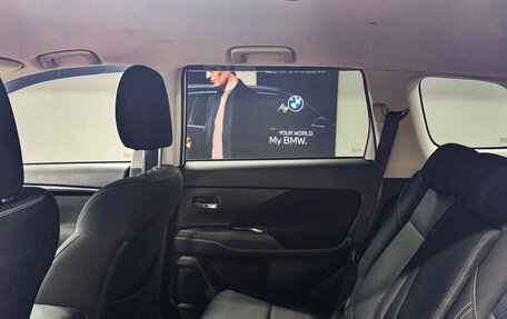 Mitsubishi Outlander III рестайлинг 3, 2021 год, 2 497 000 рублей, 10 фотография