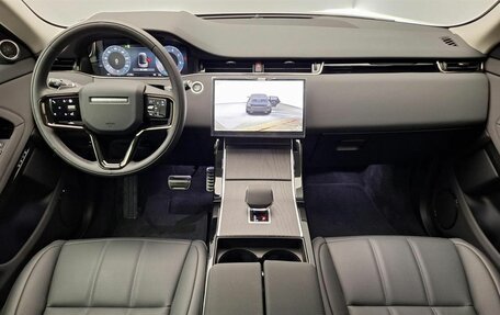 Land Rover Range Rover Evoque II, 2025 год, 6 570 000 рублей, 9 фотография