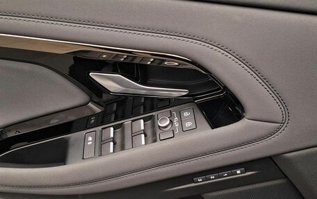 Land Rover Range Rover Evoque II, 2025 год, 6 570 000 рублей, 12 фотография