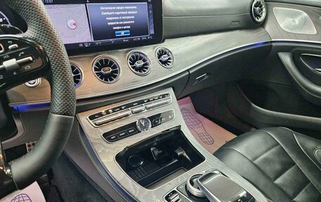 Mercedes-Benz CLS, 2018 год, 4 500 000 рублей, 11 фотография