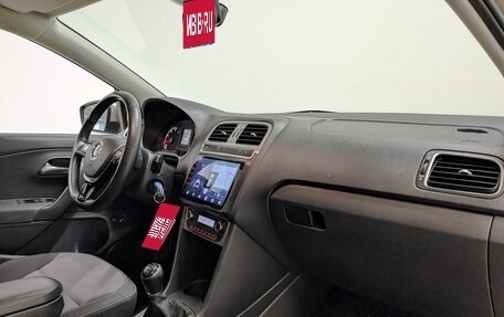 Volkswagen Polo VI (EU Market), 2017 год, 1 250 000 рублей, 13 фотография