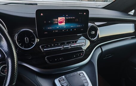 Mercedes-Benz V-Класс, 2021 год, 7 300 000 рублей, 15 фотография