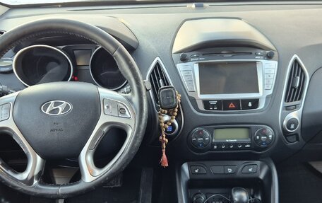 Hyundai ix35 I рестайлинг, 2011 год, 1 050 000 рублей, 12 фотография