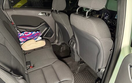 Mercedes-Benz B-Класс, 2014 год, 999 000 рублей, 17 фотография