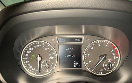 Mercedes-Benz B-Класс, 2014 год, 999 000 рублей, 10 фотография