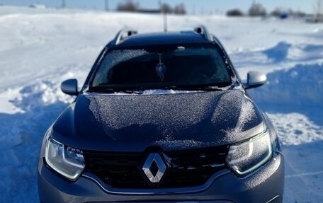 Renault Duster, 2022 год, 1 600 000 рублей, 3 фотография