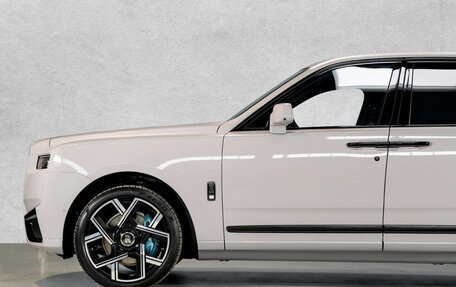 Rolls-Royce Cullinan, 2025 год, 81 990 000 рублей, 4 фотография