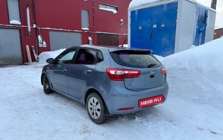 KIA Rio III рестайлинг, 2013 год, 585 000 рублей, 3 фотография