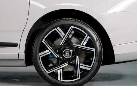 Rolls-Royce Cullinan, 2025 год, 81 990 000 рублей, 11 фотография