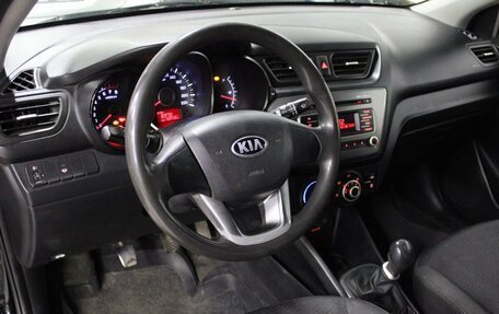 KIA Rio III рестайлинг, 2013 год, 750 000 рублей, 9 фотография