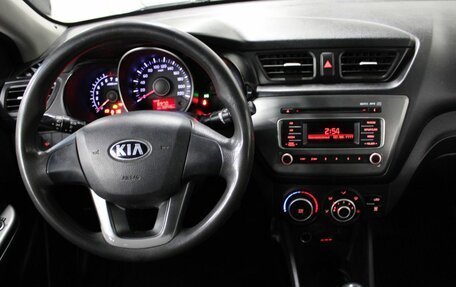 KIA Rio III рестайлинг, 2013 год, 750 000 рублей, 12 фотография