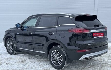 Geely Atlas, 2022 год, 1 650 000 рублей, 5 фотография