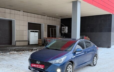 Hyundai Solaris II рестайлинг, 2022 год, 950 000 рублей, 8 фотография