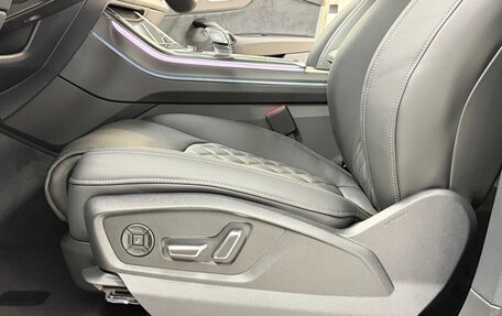 Audi Q8 I, 2023 год, 13 500 000 рублей, 11 фотография