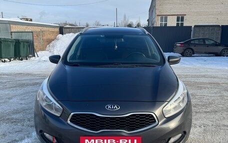 KIA cee'd III, 2014 год, 1 300 000 рублей, 10 фотография