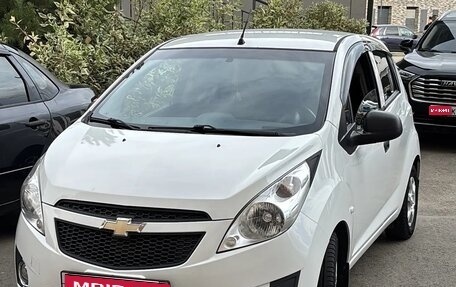 Chevrolet Spark III, 2013 год, 585 000 рублей, 1 фотография