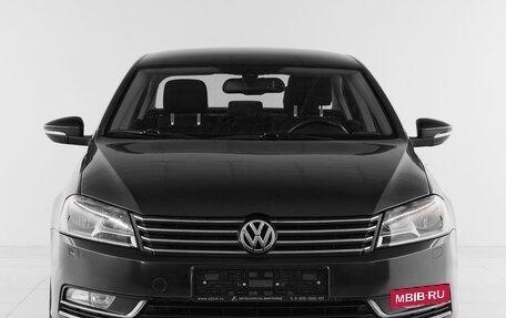 Volkswagen Passat B7, 2012 год, 1 030 000 рублей, 2 фотография