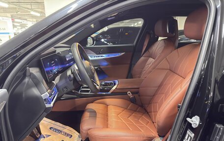 BMW 7 серия, 2025 год, 12 990 000 рублей, 21 фотография