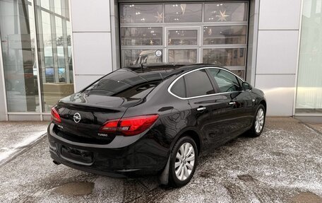 Opel Astra J, 2013 год, 760 000 рублей, 5 фотография