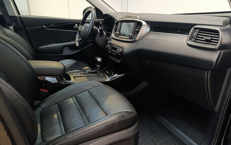 KIA Sorento III Prime рестайлинг, 2018 год, 3 800 000 рублей, 10 фотография