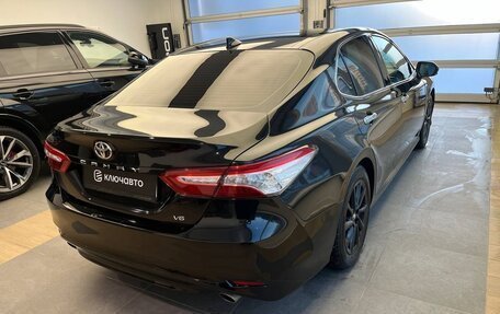 Toyota Camry, 2020 год, 3 890 000 рублей, 4 фотография