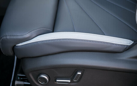 Geely Atlas, 2025 год, 3 970 990 рублей, 20 фотография