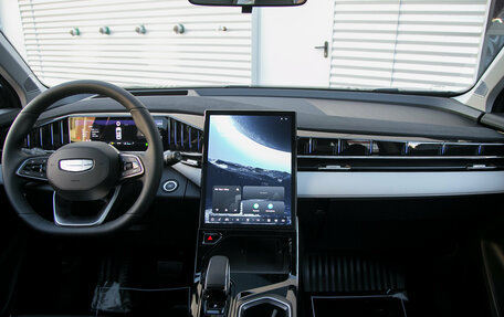 Geely Atlas, 2025 год, 3 970 990 рублей, 26 фотография