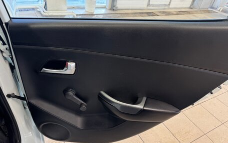 KIA Rio III рестайлинг, 2012 год, 790 000 рублей, 17 фотография