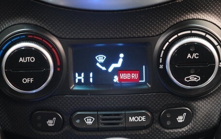 Hyundai Solaris II рестайлинг, 2015 год, 939 000 рублей, 16 фотография